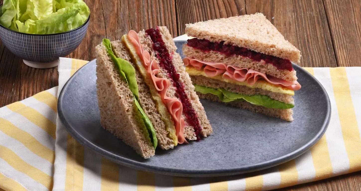 club sandwich arcobaleno