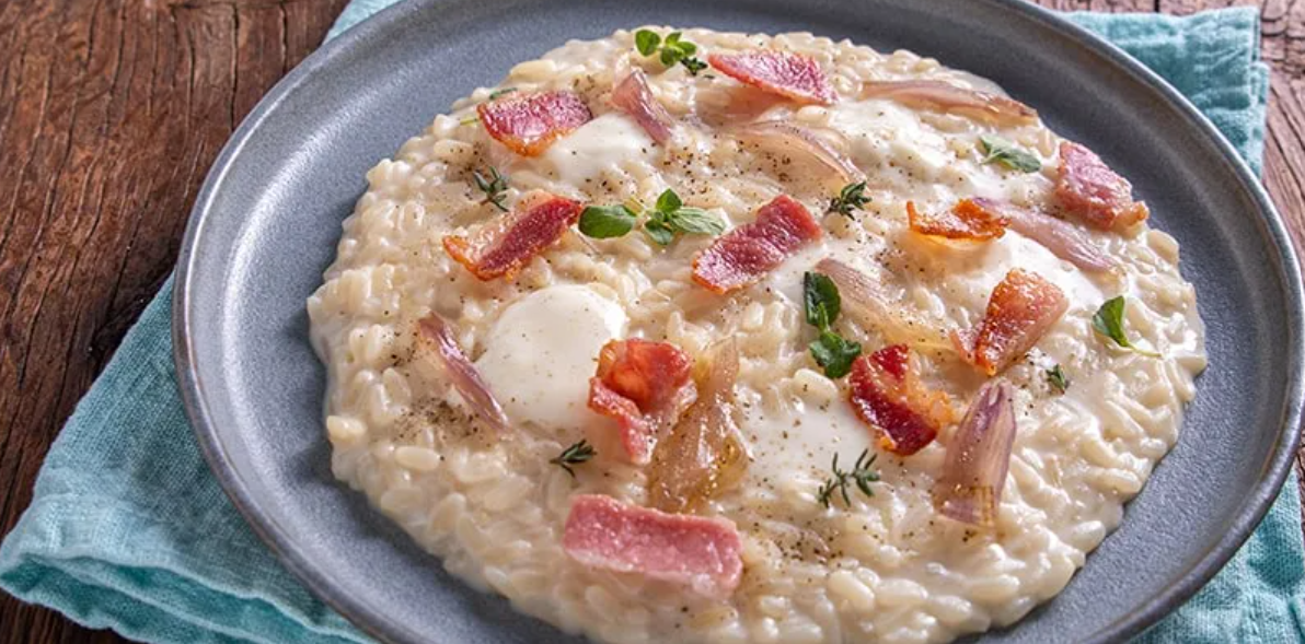 risotto con petali di pancetta