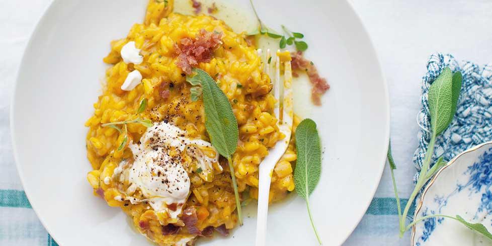 Risotto allo zafferano con salsiccia