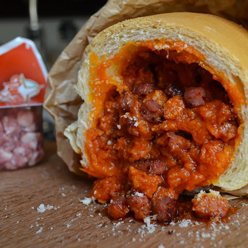 Sandwich Lab: Panino con sugo alla Campidanese, la ricetta