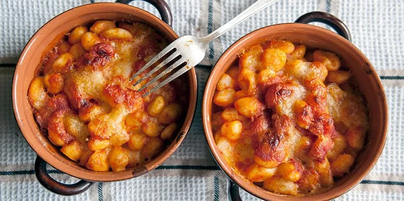 Gnocchi con ragu di salsiccia